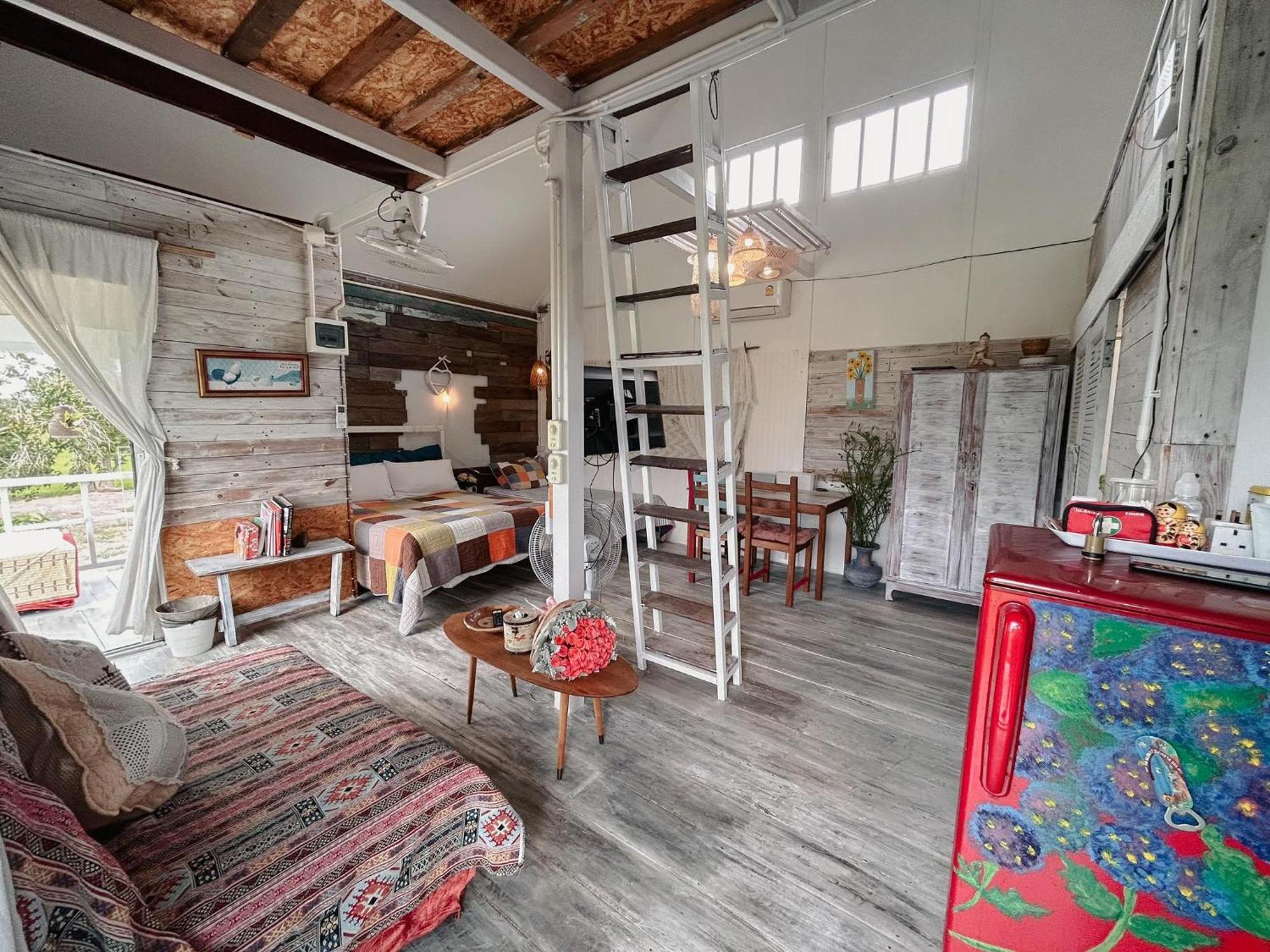 The 99 Cottage Suphan Buri Exterior photo